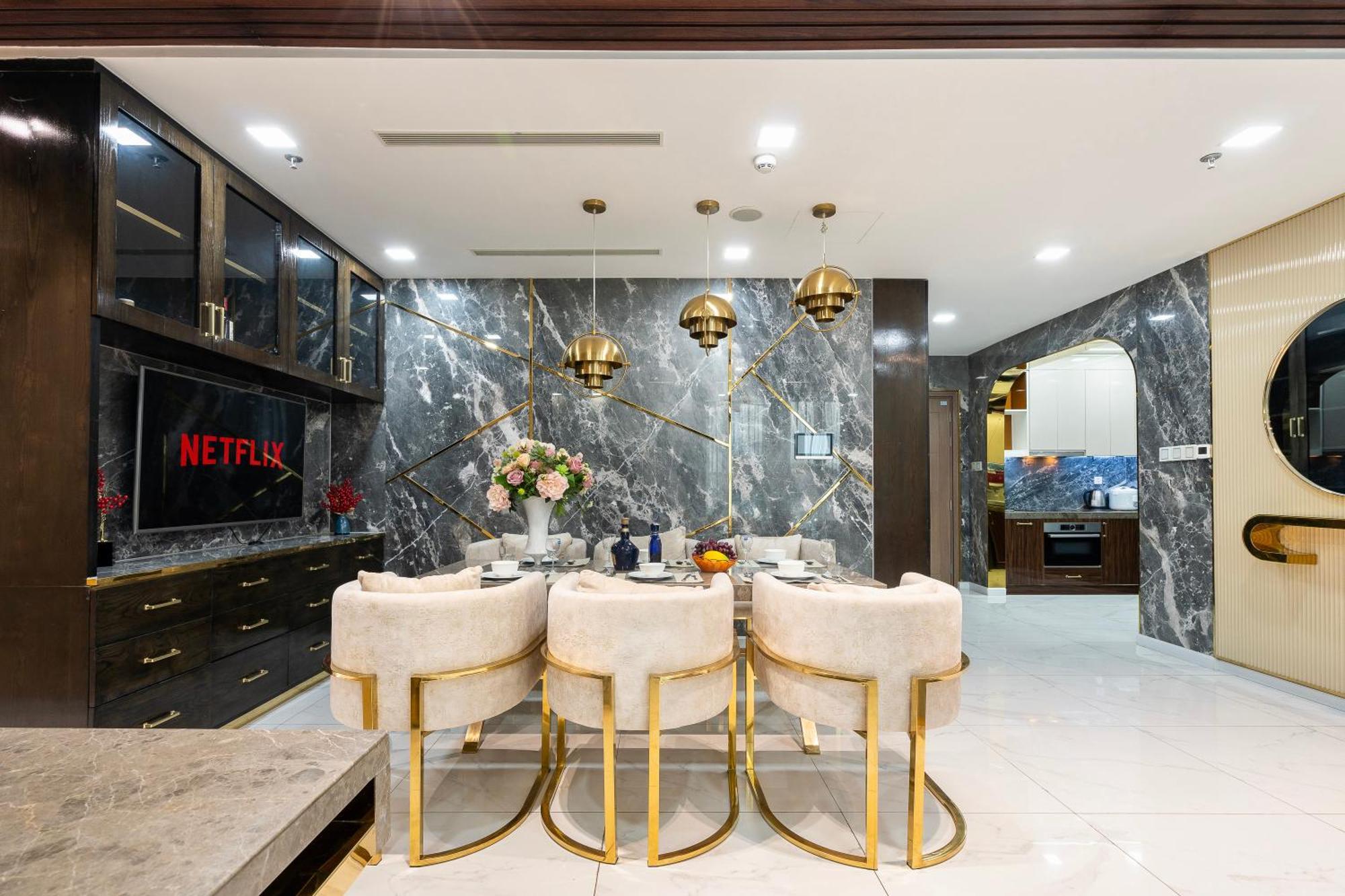 The Landmark 81 Resident Covent Garden *